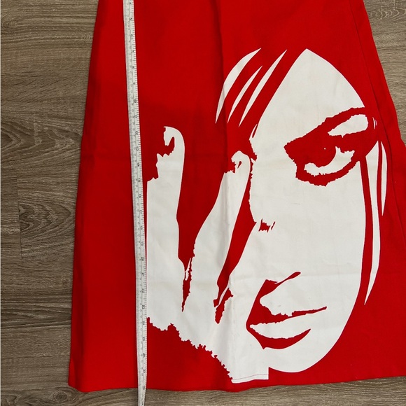 Red Graphic Women's Skirt - Picture 3 of 7